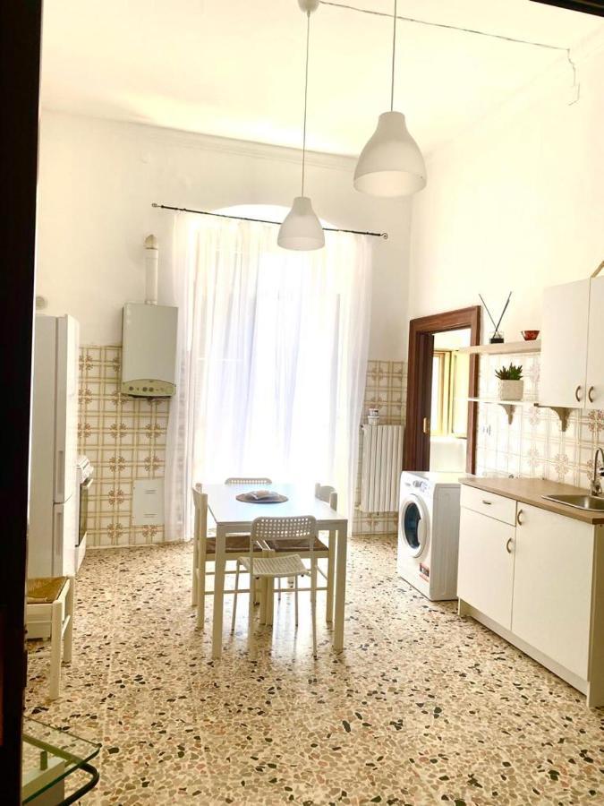 Casa Vacanze R&G La Marra Barletta Esterno foto