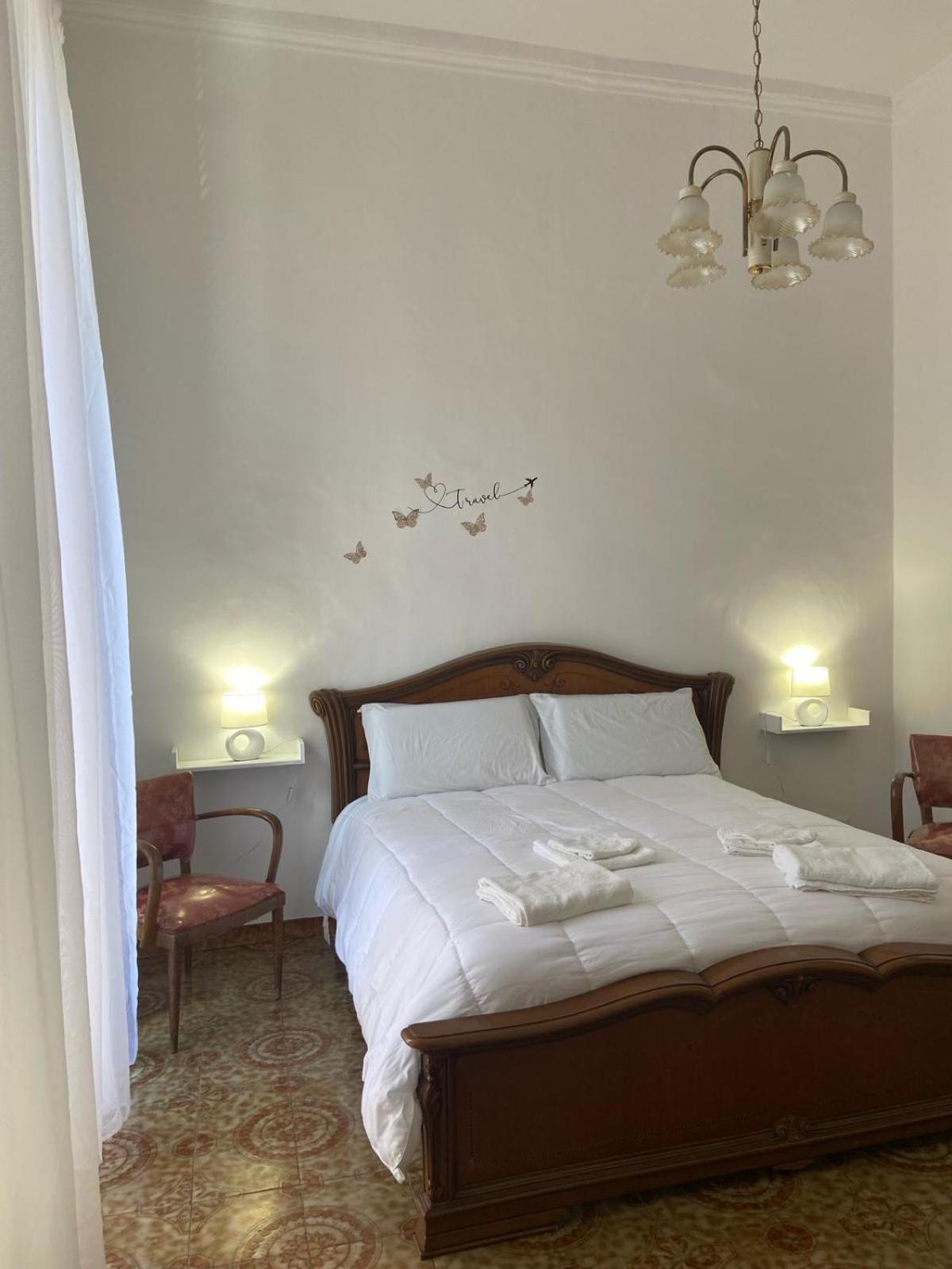 Casa Vacanze R&G La Marra Barletta Esterno foto